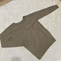 新品未使用 AZUL Vネックカットソー