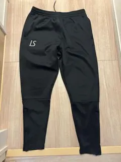 【週末限定値下げ】ルースイソンブラ ロングパンツ