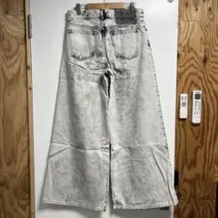 R.H. Vintage ワイドデニムパンツ ケミカルウォッシュ 25のサムネイル