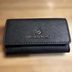 MICHAEL KORS ブラックキーケー