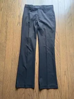 UNIQLO ブラック スラックス　パンツ