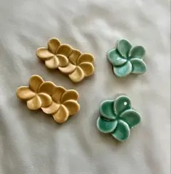 ジェンガラケラミック　箸置き　花型　陶器4個セット