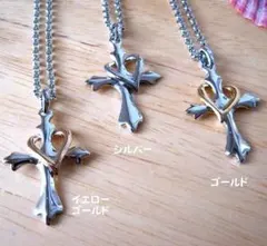 ハート付きクロスネックレス 1点