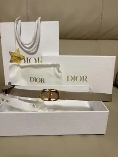 ❣️お盆セール 超美品 Dior CDロゴ リバーシブルベルト 80cm ❣️お盆セール 超美品 Dior CDロゴ リバーシブルベルト 80cm - メルカリ