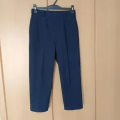 美品！UNIQLO ネイビー テーパードパンツ Mサイズ