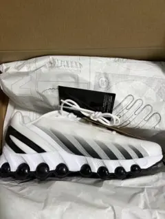 新品 未使用 NIKE エアマックスDN8