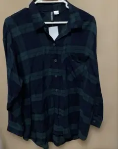 新品　H&M チェック柄長袖シャツ Mサイズのサムネイル