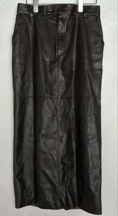 フェイクレザー ロングスカート