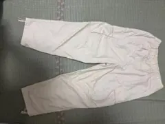 UNIQLO カーゴパンツ Mサイズ　クリーム色