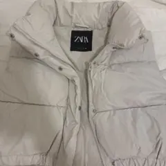 ZARA ホワイト ダウンキルティングベスト Lサイズ