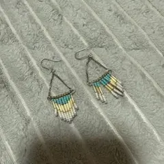 エスニック風フリンジピアス