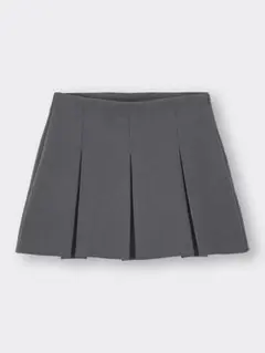 GU ローウエストプリーツミニスカート グレー