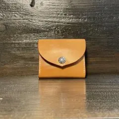 サドルレザー　コンパクトウォレット　タンニン鞣し　シルバーコンチョ