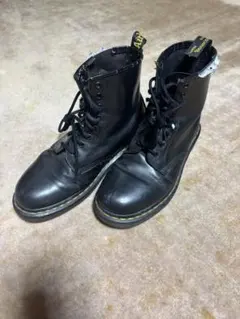 Dr. Martens ブラック 8ホール　レザーブーツ