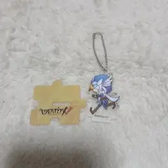 ウソ婚 アクリルキーホルダー - メルカリ