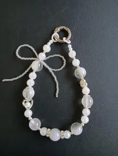 ハンドメイド ホワイトビーズストラップ