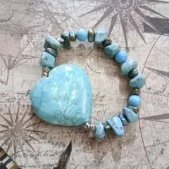 ターコイズハートブレスレット　ハンドメイド　素朴なブレスレット