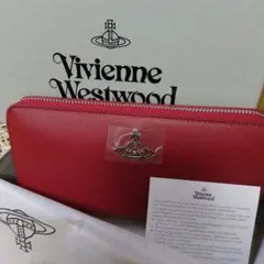 【未使用品】Vivienne Westwood ヴィヴィアン　長財布　RED