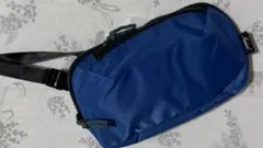 新品未使用　ナナノエルLuna ナイロン　 多ポケット　ガジェット　旅行　ポーチ