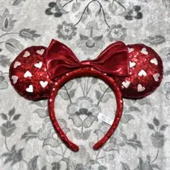 ディズニー　カチューシャ　スパンコール　赤　ハート