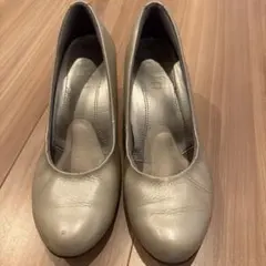 シルバー　 レザー パンプス 中ヒール　fitfit