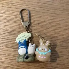 b*7様 となりのトトロ　キーホルダー ブローチ