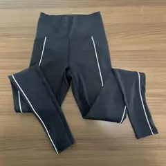 SUKALA レギンス　ブラックSサイズ　トレンカ