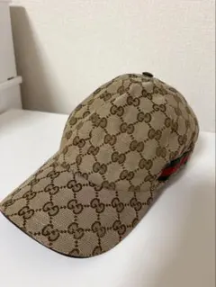 GUCCI ユニセックスGGパターンキャップ ベージュ GG canvas baseball hat in beige and ebony | GUCCI® US