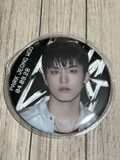 treasure パルツ　ジョンウ　缶バッジ 2026年最新】treasure缶バッジ ジョンウの人気アイテム - メルカリ