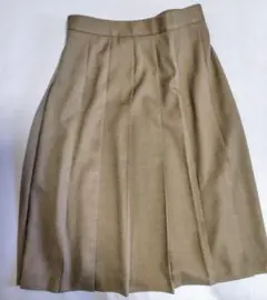 新品　GU ラッププリーツミディスカート+E ベージュ　XLサイズ