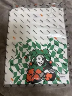 sample たかさき ニートと居候とたかさき マスタークラウンTシャツのサムネイル