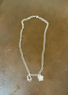 た*や様 Christian Dior ロゴ フラワー ネックレス シルバー - メルカリ