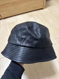 フェイクレザー バケットハット 黒