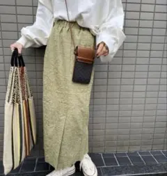 hinari ロングタイトスカート ウエストゴム スリット入りのサムネイル