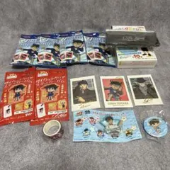 名探偵コナン Wフォトカードステッカー　ポーチ　バッチ　マグネット　まとめ