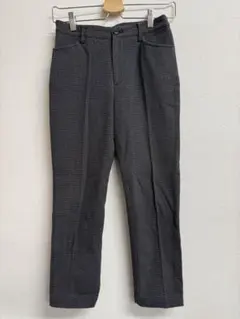 グレー カジュアルパンツ