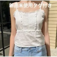 Brandy Melville 花柄レースキャミソール - メルカリ