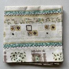 花柄デザイン ハンカチ 約42cm x 42cm