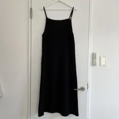 GORGE ブラックキャミワンピース