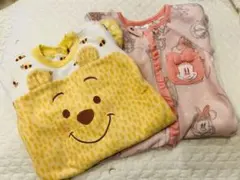 ディズニーストア　ロンパース２着セット
