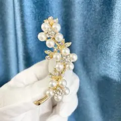 藤花ブローチ　桜　パールブローチ　フラワーモチーフ