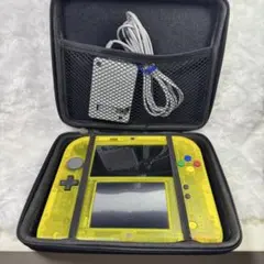 ニンテンドー2DS ポケットモンスター　ピカチュウ　クリアイエロー　ケース付き