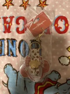 ディズニー シェリーメイ カチューシャホルダー ハートフェルトストロベリーギフト