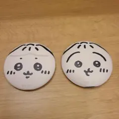 ハチワレ　うさぎ　缶バッジ