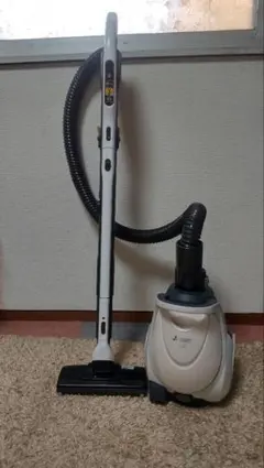 廃盤品 平成レトロ 当時物 サンヨー SANYO キャニスター掃除機 - メルカリ