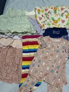 子供服セット（多色、フリル付き）110〜120