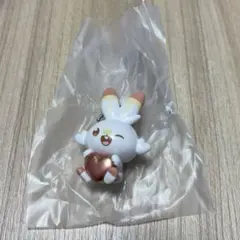 ポケピース　ガチャ　ヒバニー きらめきハートキーホルダー