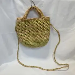 緑とベージュのショルダーバッグ　k054