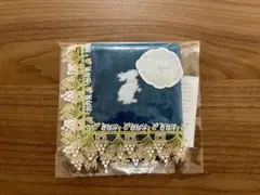 【新品未使用】近沢レース　シーズンタオルハンカチ　お月見うさぎ　ネイビー