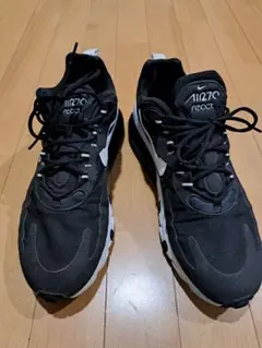Nike Air Max 270 React ブラック/ホワイト